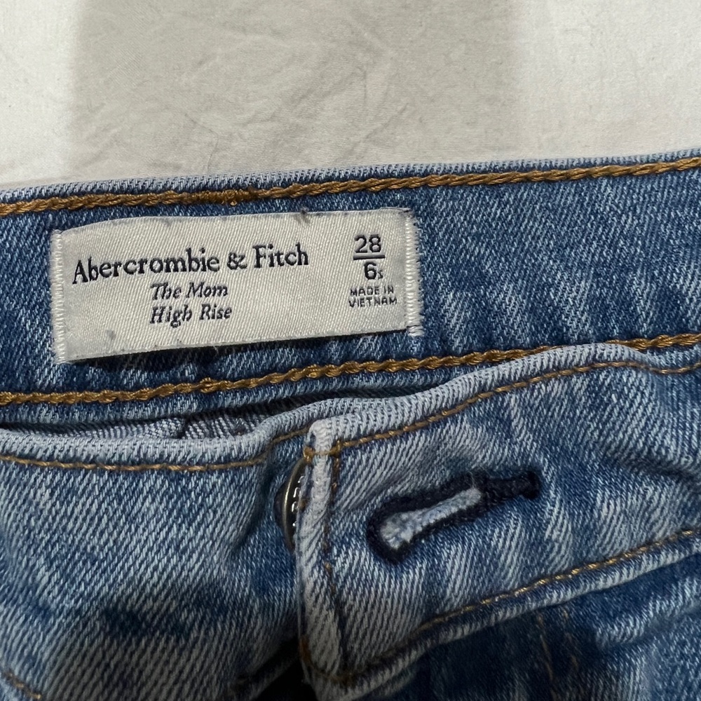 The mom high rise jeans